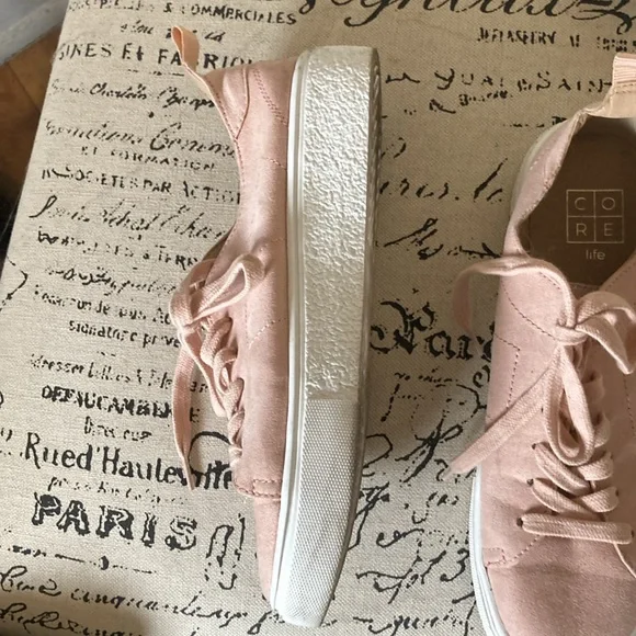 CORE LIFE - Picture 2 of 2